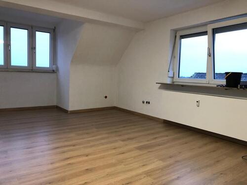 Foto - 2 Zimmer Dachgeschoßwohnung zur Miete in Ulm