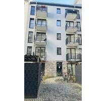 Schöne 2 Zimmer Penthouse - 1.602,00&nbsp;EUR Kaltmiete, ca.&nbsp; 50,00&nbsp;m&sup2; in Berlin (PLZ: 13353) Mitte