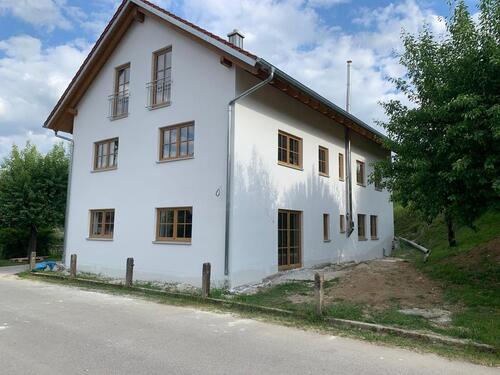Foto - Erdgeschoßwohnung in Essenbach zur Miete