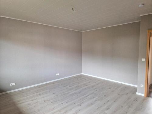 Foto - Wohnung, 5 ZKB, 140 qm, Abstellraum, Gäste-WC, 2 PKW Stellplätze