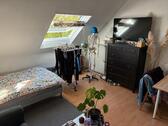 Foto - 1 Zimmer Dachgeschoßwohnung zur Miete in Essen