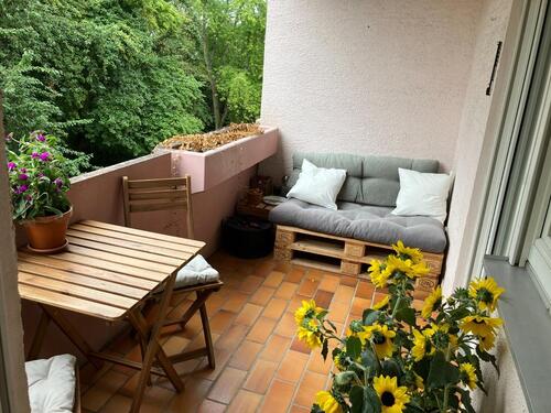 Foto - Schönes Zimmer in großer Zweier-WG inkl. Wohnzimmer und 2 Balkone