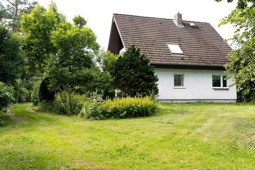 Foto - Einfamilienhaus mit zusätzlichem Bauplatz in Waldrandlage