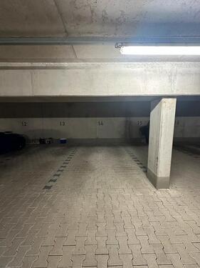 Foto - Tiefgaragenstellplatz am Hirschgarten