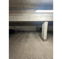 Tiefgaragenstellplatz am Hirschgarten - München Nymphenburg