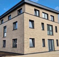 4-Zimmer-Neubauwohnung - 1.500,00&nbsp;EUR Kaltmiete, ca.&nbsp; 133,00&nbsp;m&sup2; in Halle (PLZ: 33790)