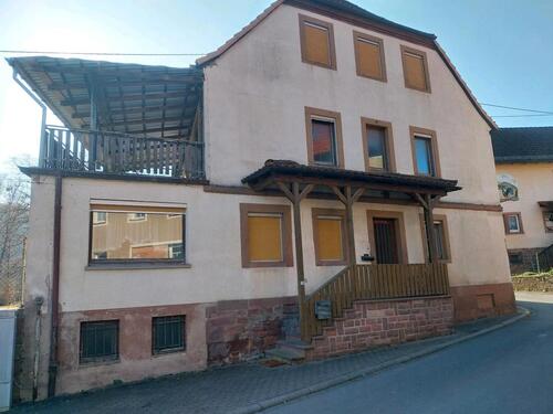 Foto - Immobilie Wohnhaus mit Garten und Gerahe