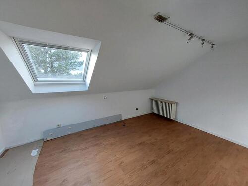 Foto - 1 Zimmer Dachgeschoßwohnung zur Miete in Gütersloh