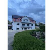 Attraktive 4-Zimmer-Erdgeschoss-Wohnung mit geh. Innenausstattung - Hohenaltheim Niederaltheim