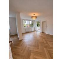 Erstbezug nach Kernsanierung, schöne 2-Zimmer Wohnung 57qm Balkon - Wolfsburg Detmerode