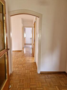 Foto - Helle 4-Zimmer-Wohnung im 1. OG mit Balkon in Reinheim