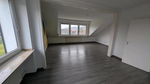 Foto - 3 Zimmer Dachgeschoßwohnung zur Miete in Oberhausen