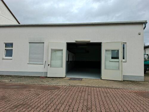 Foto - Gewerbehalle zu vermieten - 1.350,00&nbsp;EUR Kaltmiete, ca.&nbsp; 135,00&nbsp;m&sup2;