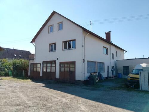 Foto - Haus mit 2 Wohneinheiten, Werkstatt und Solaranlage