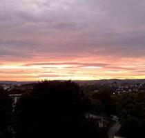 3-Zimmerwohnung mit Balkon, traumhafter Ausblick über Wuppertal