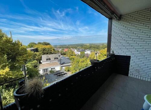 Foto - Top Lage sonnige, sanierte 4 - Zimmer Wohnung mit Balkon