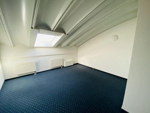 Foto - EUPORA® Immobilien: Moderner Gewerbe-Büroraum in Kirchheimbolanden.