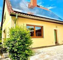 Einfamilienhaus mit Substanz und 1000m² Grundstück in bester Lage - Bad Langensalza