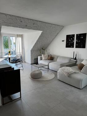 Foto - Stilvolle 3-Zimmer-Wohnung mit Dachterasse & Balkon Westviertel