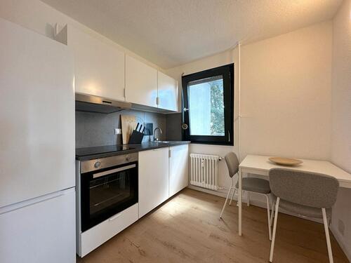 Foto - 5 Zimmer Etagenwohnung zur Miete in Schwalbach am Taunus