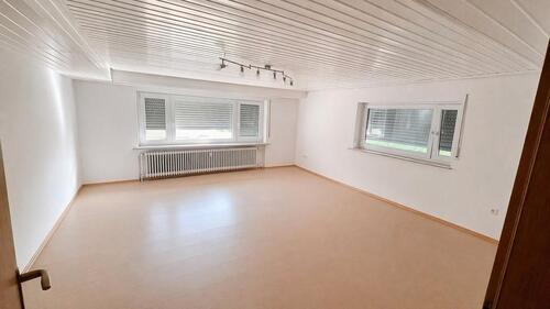 Foto - 3-Raum-Wohnung mit extra Arbeitszimmer in Mistlau (Kirchberg)