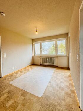 Foto - 4,5-Zimmer-Wohnung mit Loggia, Aufzug, Garage & Stellplatz