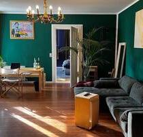 Untermiete - 2ZKB Altbau mit Balkon im Innenhof - Berlin Neukölln