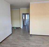 Helle 2-3 Zimmer Wohnung in Thurm-Mülsen zu vermieten
