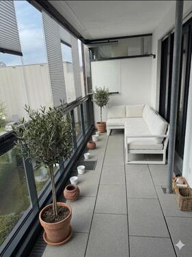 Foto - Köln Zollstock 3 Zimmer wie Neubau Tiefgarage Aufzug 2 Balkone