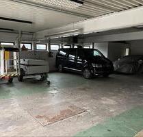 Hallen-Stellplatz für Autos, Motorräder, kleine Wohnmobile - Ratingen Schwarzbach