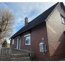 Einfamilienhaus zu vermieten - 3.000,00&nbsp;EUR Kaltmiete, ca.&nbsp; 180,00&nbsp;m&sup2; in Norderstedt (PLZ: 22848) Garstedt