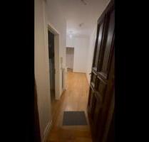Lichtdurchflutete Erdgeschosswohnung mit Einbauküche zu vermieten - Berlin Friedrichshain-Kreuzberg