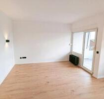 Lichtdurchflutete 3-Zimmer-Wohnung, Kernsaniert - Balkon & Garage - Erftstadt