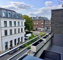 HELLE 2-ZIMMER-WOHNUNG - 2 BALKONEN & ca. 30 m² MANSARDENZIMMER - Düsseldorf Lörick
