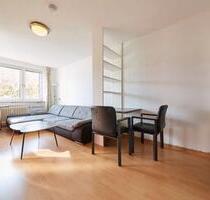 Möbliertes 1-Zi.-Apartment im Stuttgarter Westen mit Dachterrasse
