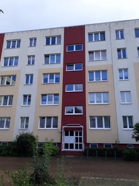 Foto - 3- Raumwohnung mit Balkon in Güstrow zu vermieten
