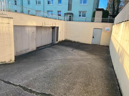 Foto - Tiefgarage - 70,00 EUR Miete,