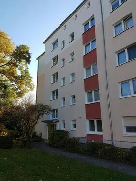 Foto - Sparen und genießen: Wärmedämmung und sanierte Balkone!