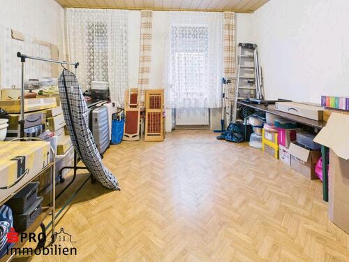 Foto - 8 Zimmer Mehrfamilienhaus, Wohnhaus in Saarbrücken