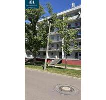**helle 2-Zimmer-Wohnung mit Balkon** - Magdeburg Barleber See