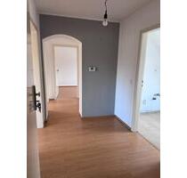 schöne helle 3,5 Raum Wohnung - 420,00&nbsp;EUR Kaltmiete, ca.&nbsp; 55,00&nbsp;m&sup2; in Essen (PLZ: 45309) Stadtbezirk VI