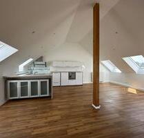 Wohnung auf Alleinlage-Hof in Hofgemeinschaft zu vermieten - Ursensollen