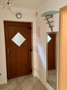 Foto - 1- Raum Wohnung möbliert im Schönfelder Hochland