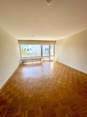 Foto - Helle 3-Zimmer-Wohnung mit Balkon&Einbauküche