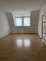 Foto - Dachgeschoss-Wohnung 3-Raum 64m² ohne Einbauküche mit Stellplatz