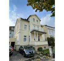 Attraktive DG-Wohnung - wohnen direkt am Wall mit tollem Ausblick - Detmold