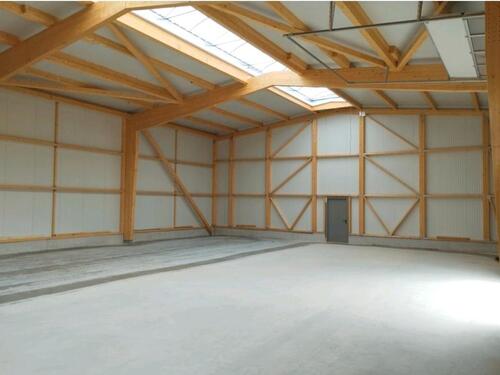 Foto - 1x Stellplatz in neuer Gewerbehalle für Wohnwagen Wohnmobil