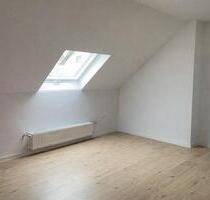 Helle DG Wohnung ca. 110 qm - 850,00&nbsp;EUR Kaltmiete, ca.&nbsp; 110,00&nbsp;m&sup2; in Pluwig (PLZ: 54316)