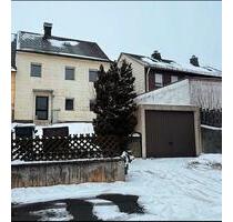 Haus zu verkaufen in Naila + Garage ( Schnäppchen ) Privat ! - Hof Neuhof