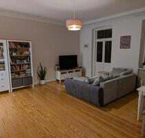 Schöne 3-Zimmer-Altbauwohnung - 1.000,00 EUR Kaltmiete, in Schwerin (PLZ: 19053)